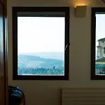 Zafferano Rooftop Terrace Tower House Сан-Джиминьяно
