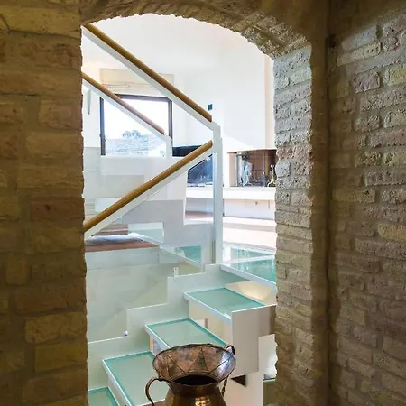 Zafferano Rooftop Terrace Tower House